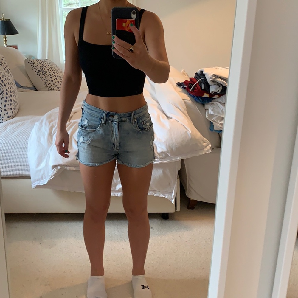 Blank nyc wedge short jean shorts